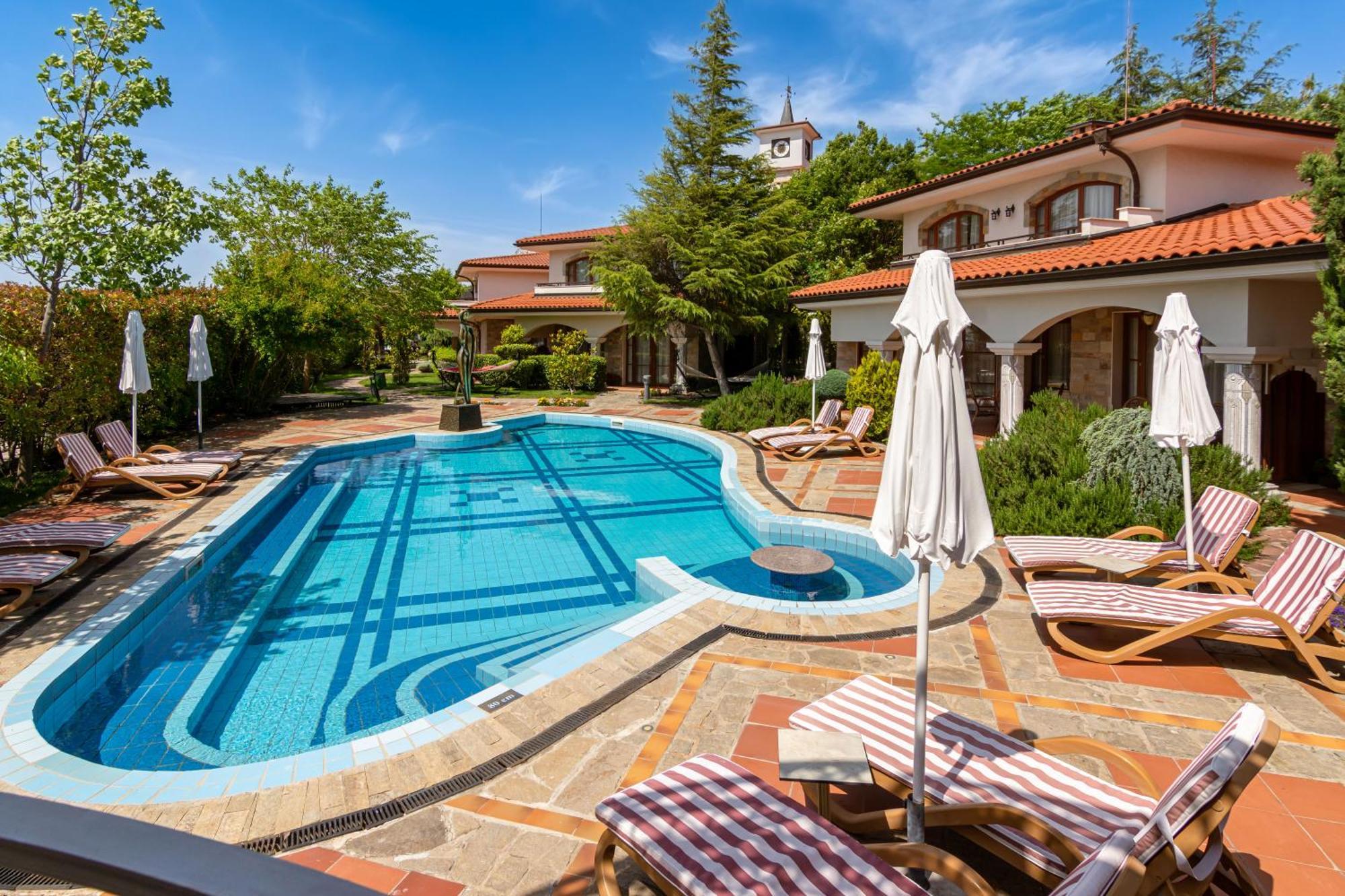 Helena Vip Villas And Suites Sluneční pobřeží Exteriér fotografie