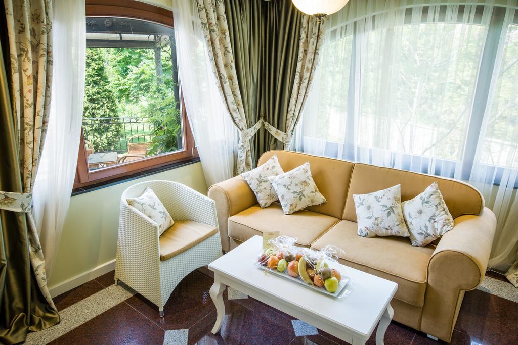 Helena Vip Villas And Suites Sluneční pobřeží Exteriér fotografie