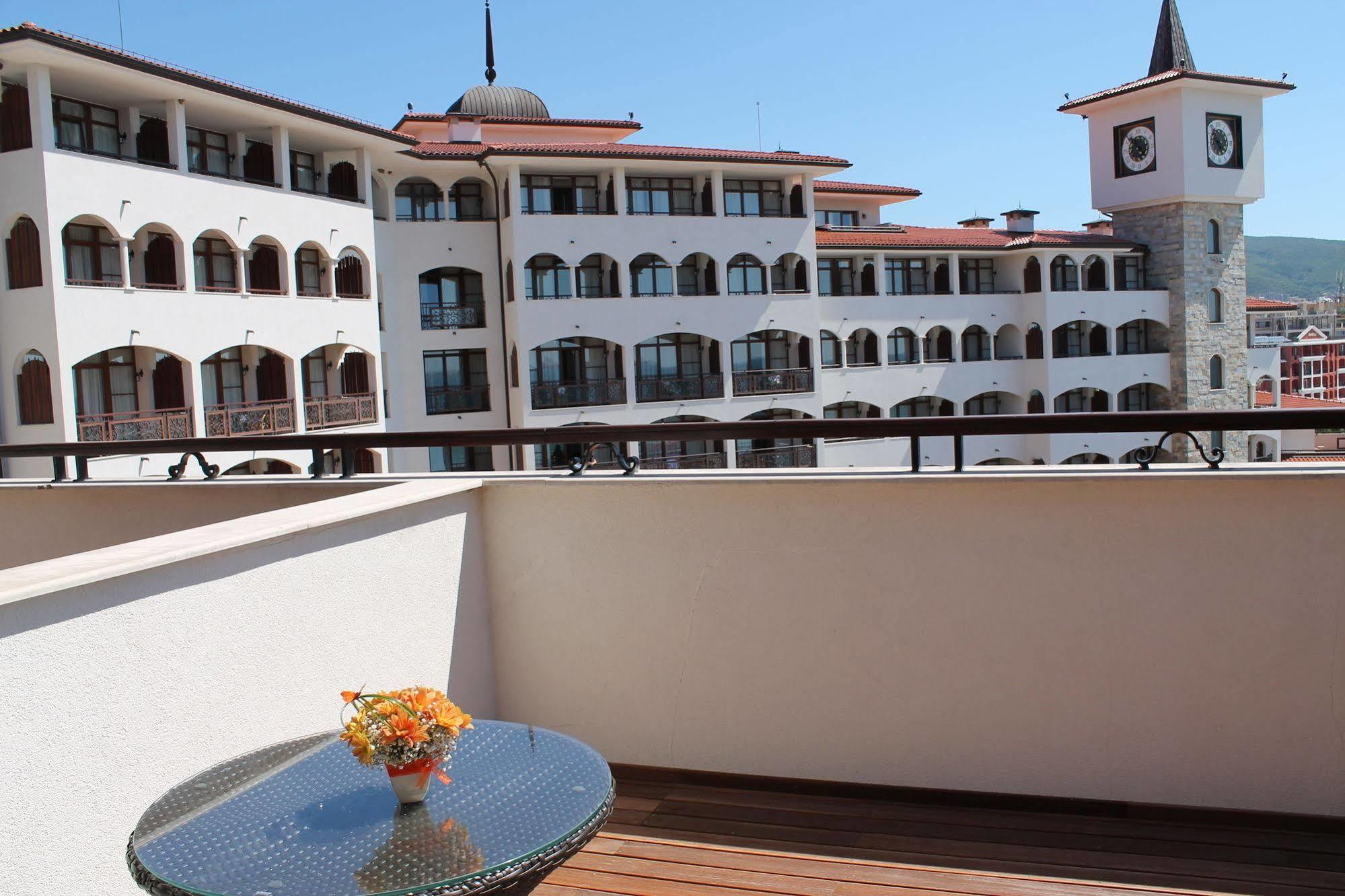 Helena Vip Villas And Suites Sluneční pobřeží Exteriér fotografie