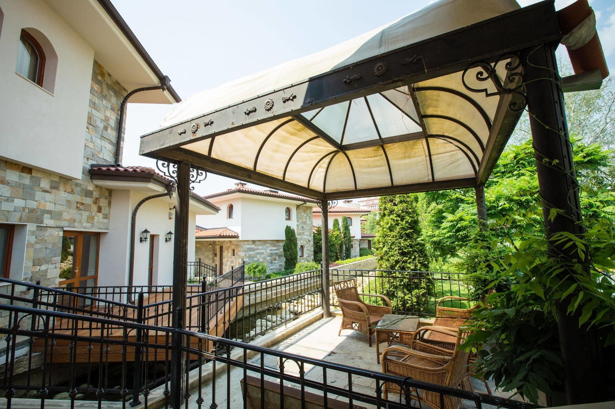 Helena Vip Villas And Suites Sluneční pobřeží Exteriér fotografie